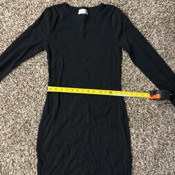 Universal Thread Black Long Sleeve Sheath Dress - Picture 4 of 6